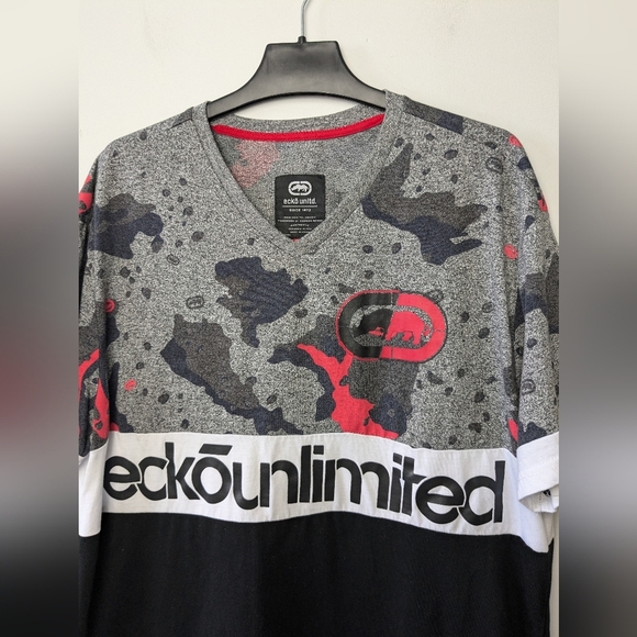 ECKŌ UNLTD Men T Shirt Size XL CAMO Short Sleeve In GREAT Condition - Picture 2 of 10